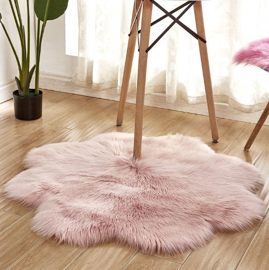 Artificial Woolen Rug