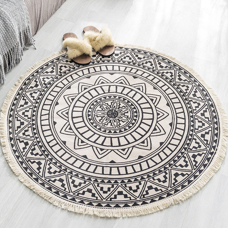 Round Hand-Woven Floor Mat