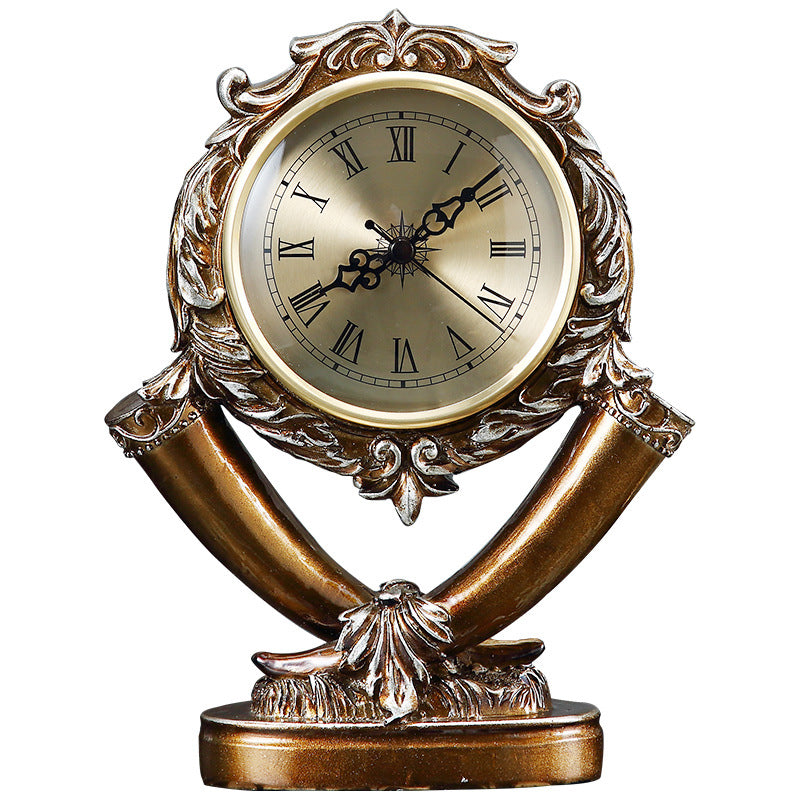 American Silent Pendulum Desk Clock