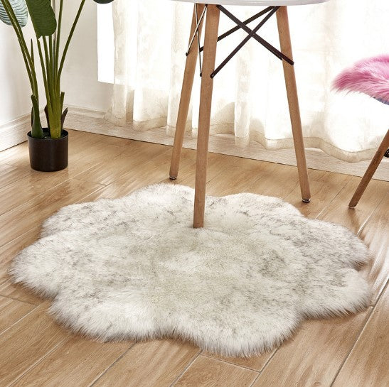 Artificial Woolen Rug