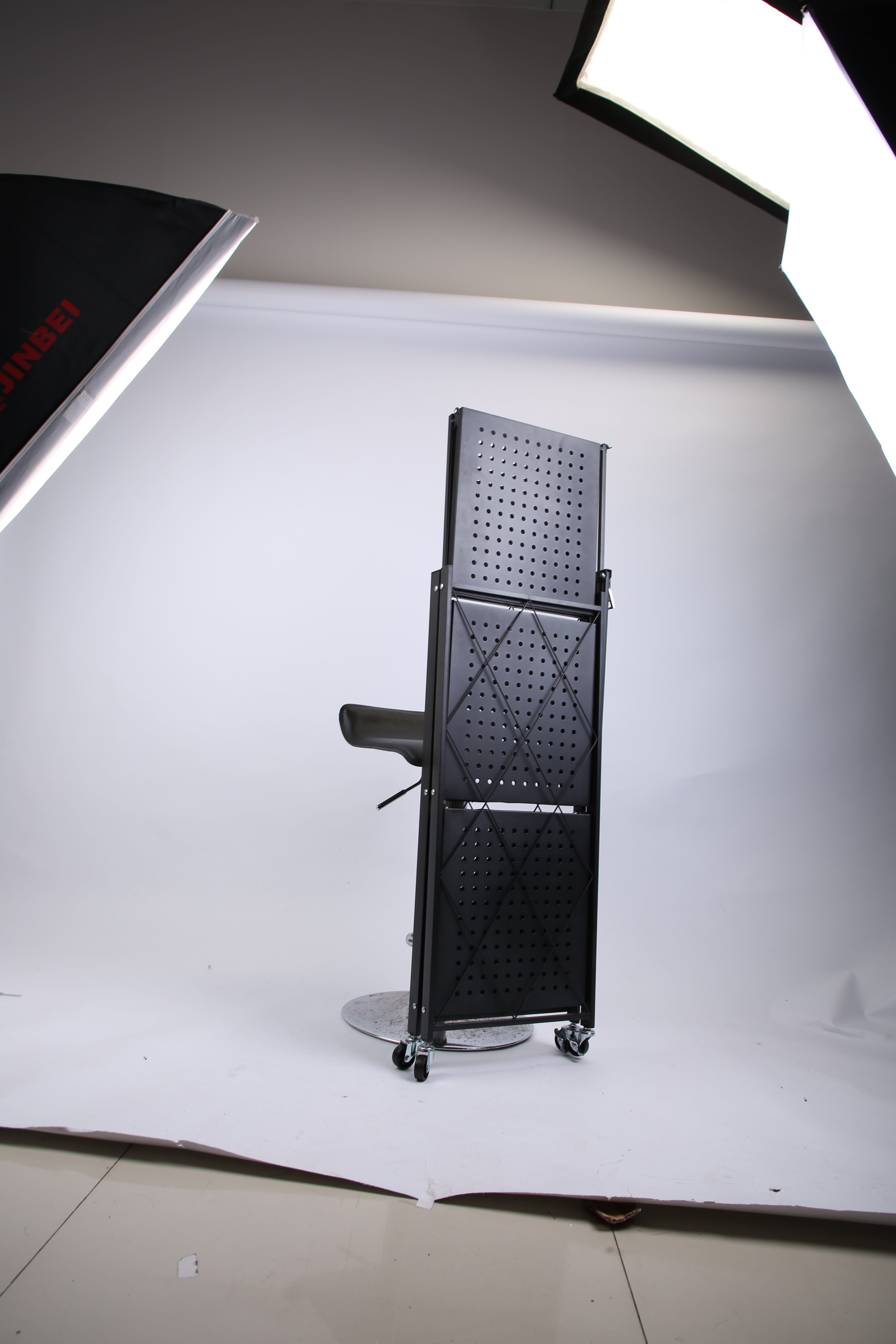 3-Tier Foldable Storage Shelf with Lockable Wheels